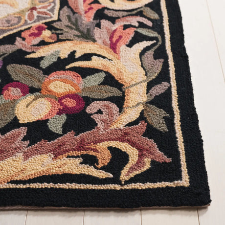 Safavieh Chelsea 5'-3" x 8'-3" Rug in Black