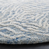 Safavieh Metro 6'-0" x 6'-0" Rug in Blue / Ivory