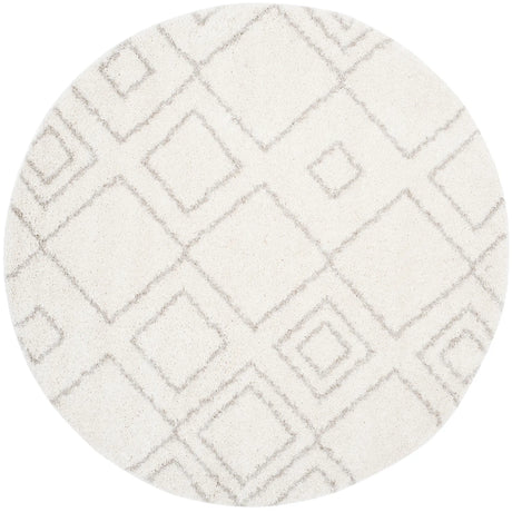 Safavieh Arizona Shag 5'-1" x 5'-1" Rug in Ivory / Beige
