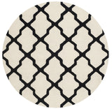 Safavieh Cambridge 6'-0" x 6'-0" Rug in Ivory / Black