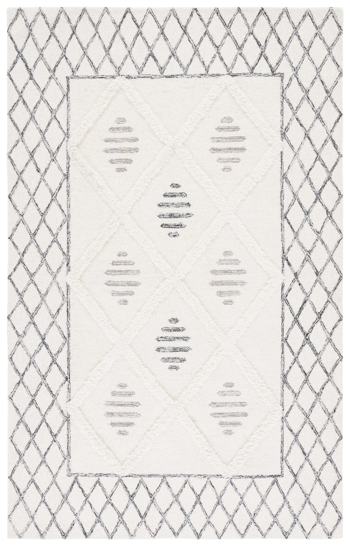 Safavieh Casablanca 4'-0" x 6'-0" Rug in Ivory / Black