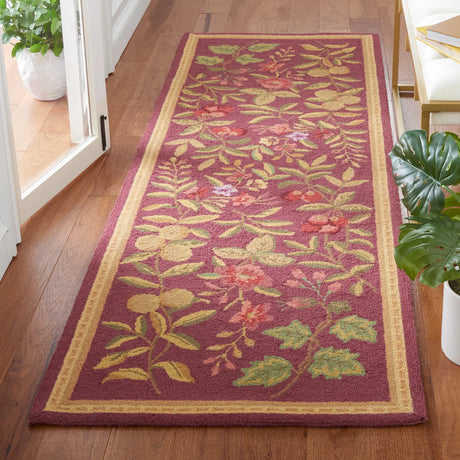 Safavieh Chelsea 2'-6" x 8'-0" Rug in Burgundy