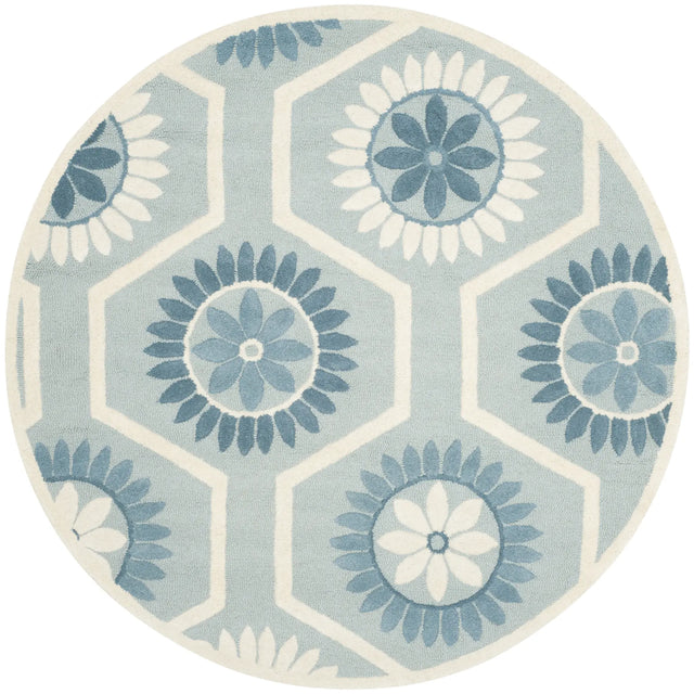 Safavieh Cambridge 6'-0" x 6'-0" Rug in Blue / Ivory