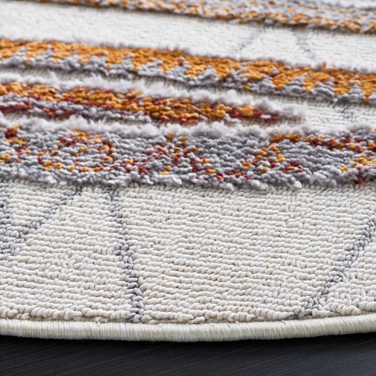 Safavieh Marrakesh 6'-7" x 6'-7" Rug in Grey / Multi