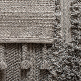 Safavieh Casablanca 4'-0" x 6'-0" Rug in Silver