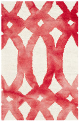 Safavieh Dip Dye 2'-0" x 3'-0" Rug in Ivory / Red