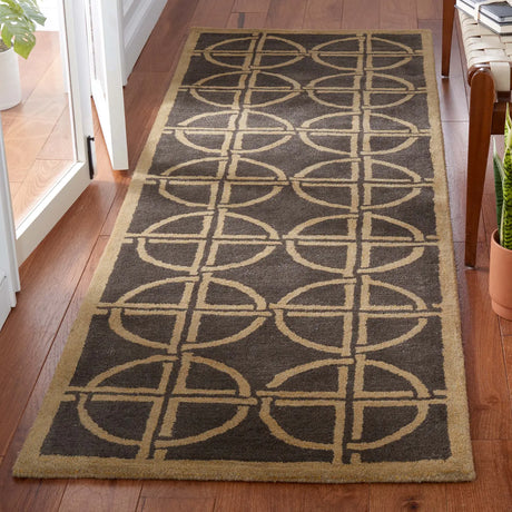 Safavieh Soho 2'-6" x 12'-0" Rug in Brown / Gold