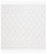 Safavieh Casablanca 7'-0" x 7'-0" Rug in Ivory