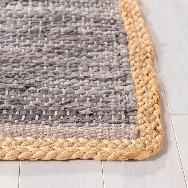 Safavieh Cape Cod 5'-0" x 8'-0" Rug in Light Grey / Natural
