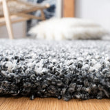Safavieh Hudson Shag 4'-0" x 6'-0" Rug in Dark Grey / Ivory