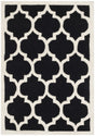 Safavieh Chatham 2'-0" x 3'-0" Rug in Black / Ivory