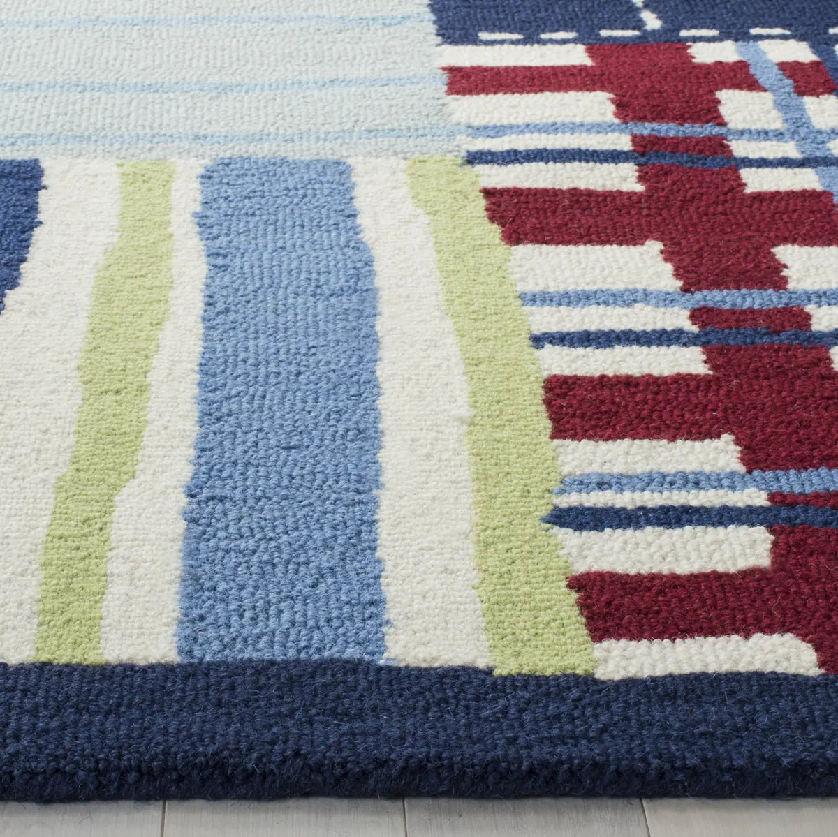 Safavieh Safavieh Kids 5'-0" x 8'-0" Rug in Blue / Multi