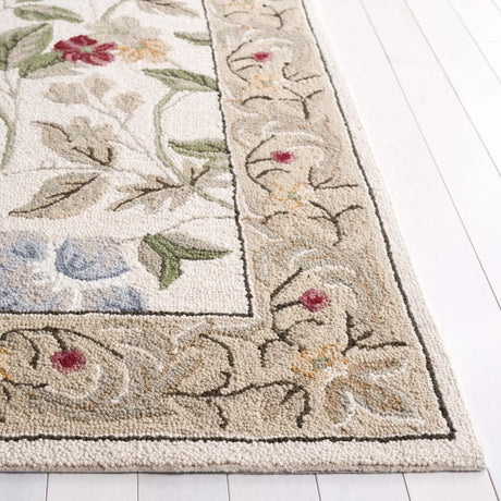 Safavieh Chelsea 3'-9" x 5'-9" Rug in Ivory / Beige