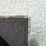 Safavieh Ultimate Shag 4'-0" x 6'-0" Rug in Ivory