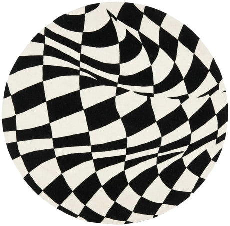 Safavieh Soho 6'-0" x 6'-0" Rug in Black / Ivory