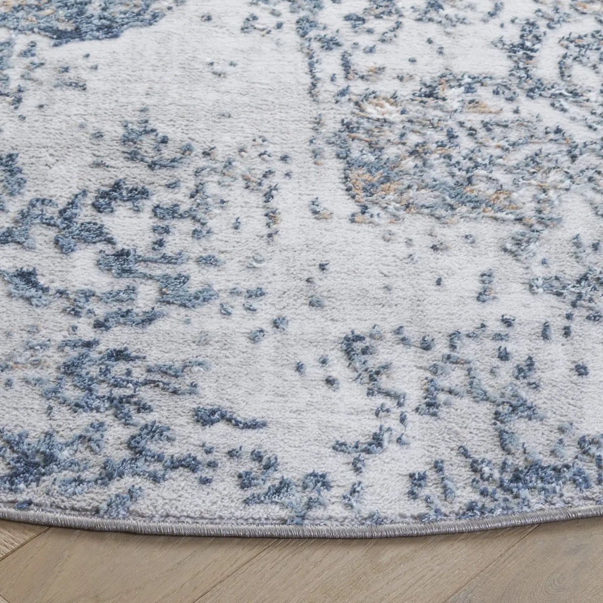 Safavieh Carter 6'-7" x 6'-7" Rug in Taupe / Navy