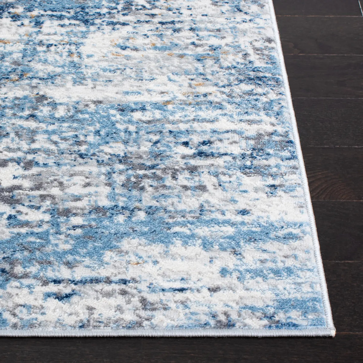 Safavieh Amelia 4'-5" x 6'-5" Rug in Ivory / Blue