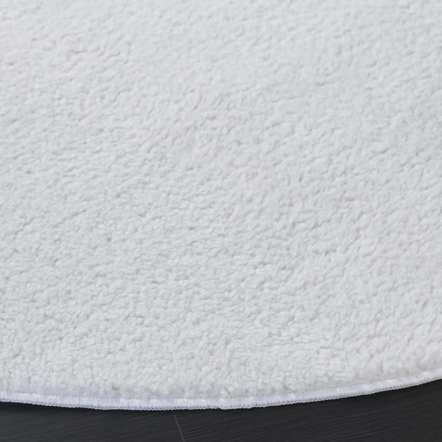 Safavieh Boucle 100 6'-0" x 6'-0" Rug in Ivory