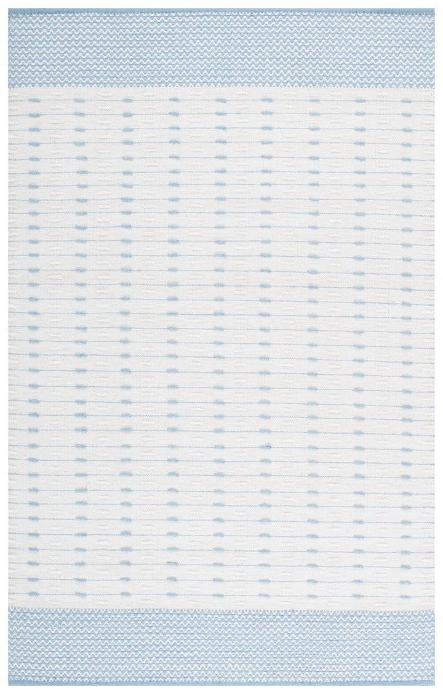 Safavieh Martha Stewart 4'-0" x 6'-0" Rug in Light Blue / Ivory