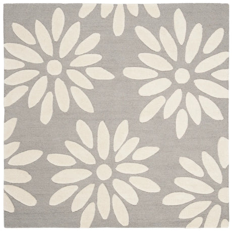 Safavieh Safavieh Kids 5'-0" x 5'-0" Rug in Grey / Ivory