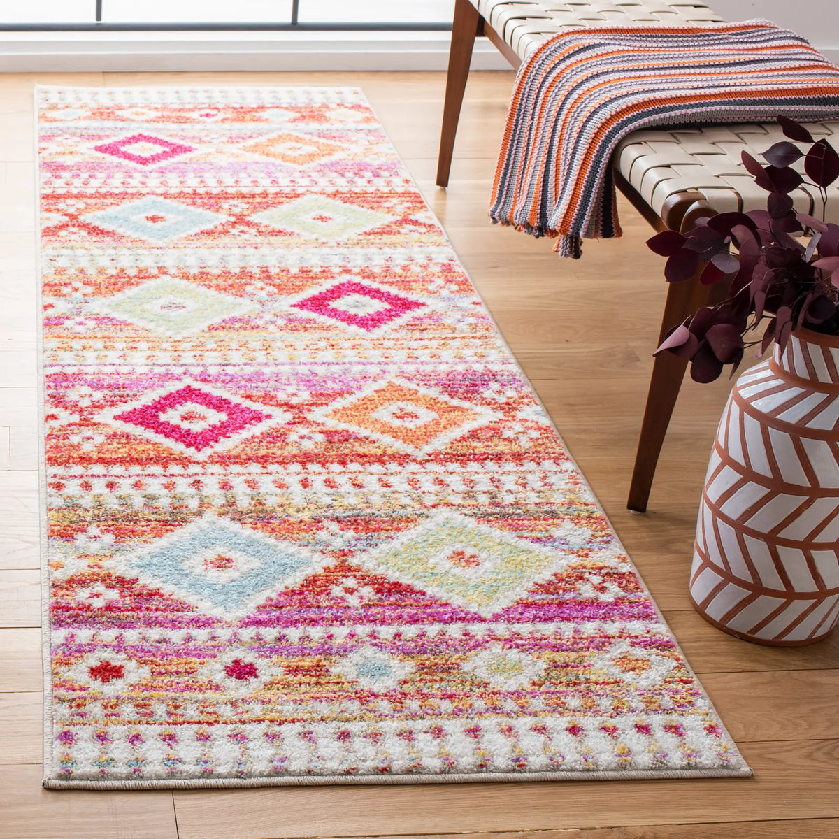 Safavieh Adirondack 2'-6" x 8'-0" Rug in Rust / Ivory