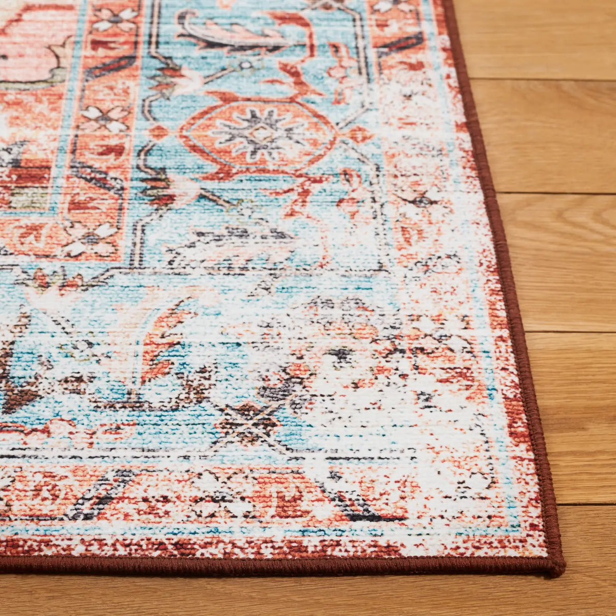 Safavieh Tucson 4'-0" x 6'-0" Rug in Turquoise / Rust