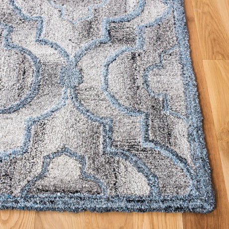 Safavieh Abstract 4'-0" x 6'-0" Rug in Blue / Brown