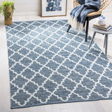 Safavieh Montauk 5'-0" x 8'-0" Rug in Navy / Ivory