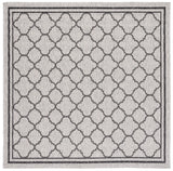 Safavieh Courtyard 6'-7" x 6'-7" Rug in Light Grey / Black
