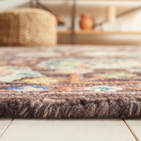 Safavieh Blossom 4'-0" x 6'-0" Rug in Charcoal / Lavender