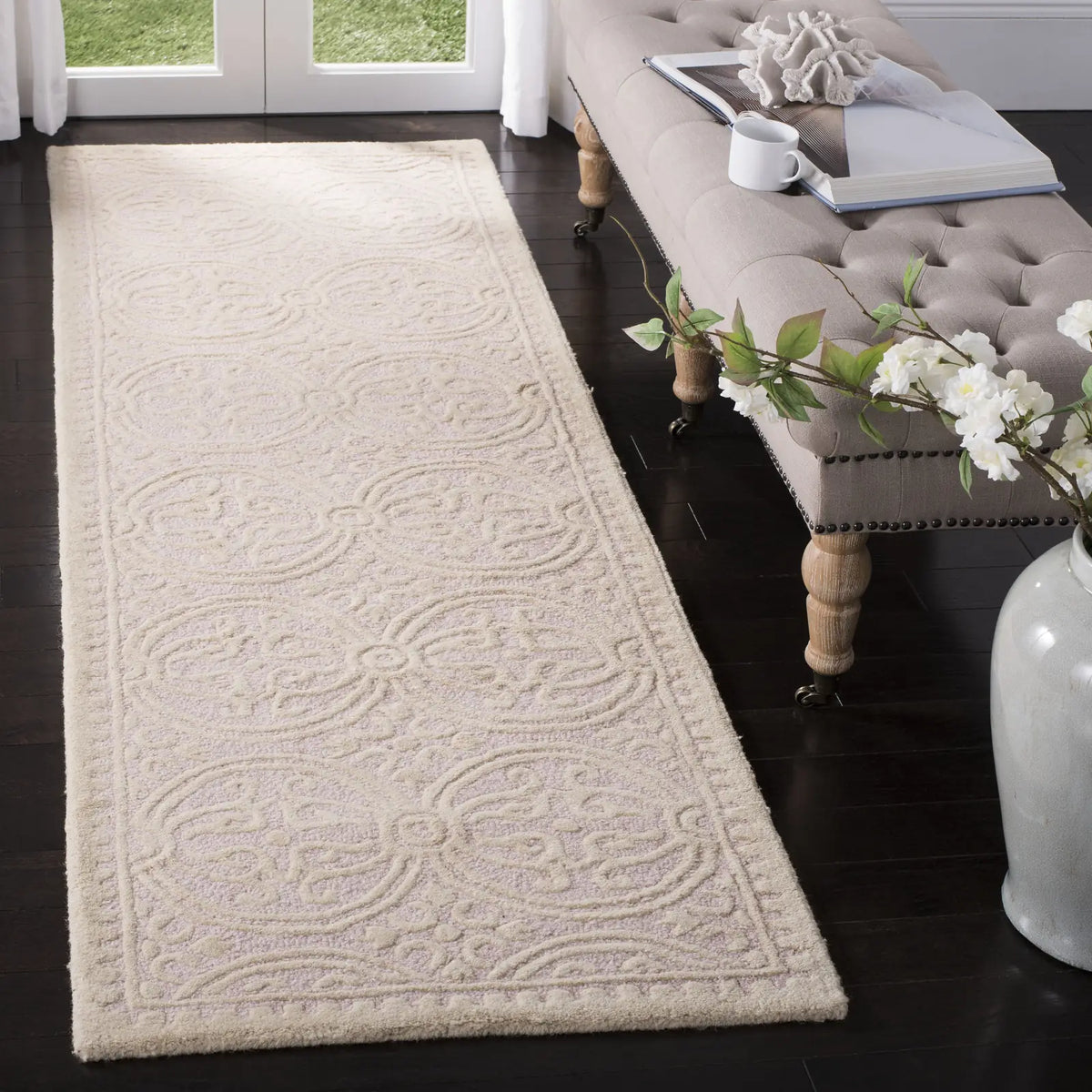 Safavieh Cambridge 2'-6" x 12'-0" Rug in Light Pink / Ivory
