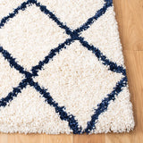Safavieh Hudson Shag 4'-0" x 6'-0" Rug in Ivory / Navy