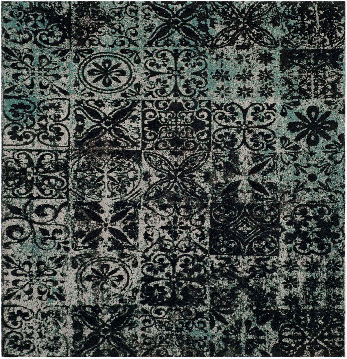 Safavieh Classic Vintage 6'-0" x 6'-0" Rug in Teal / Black