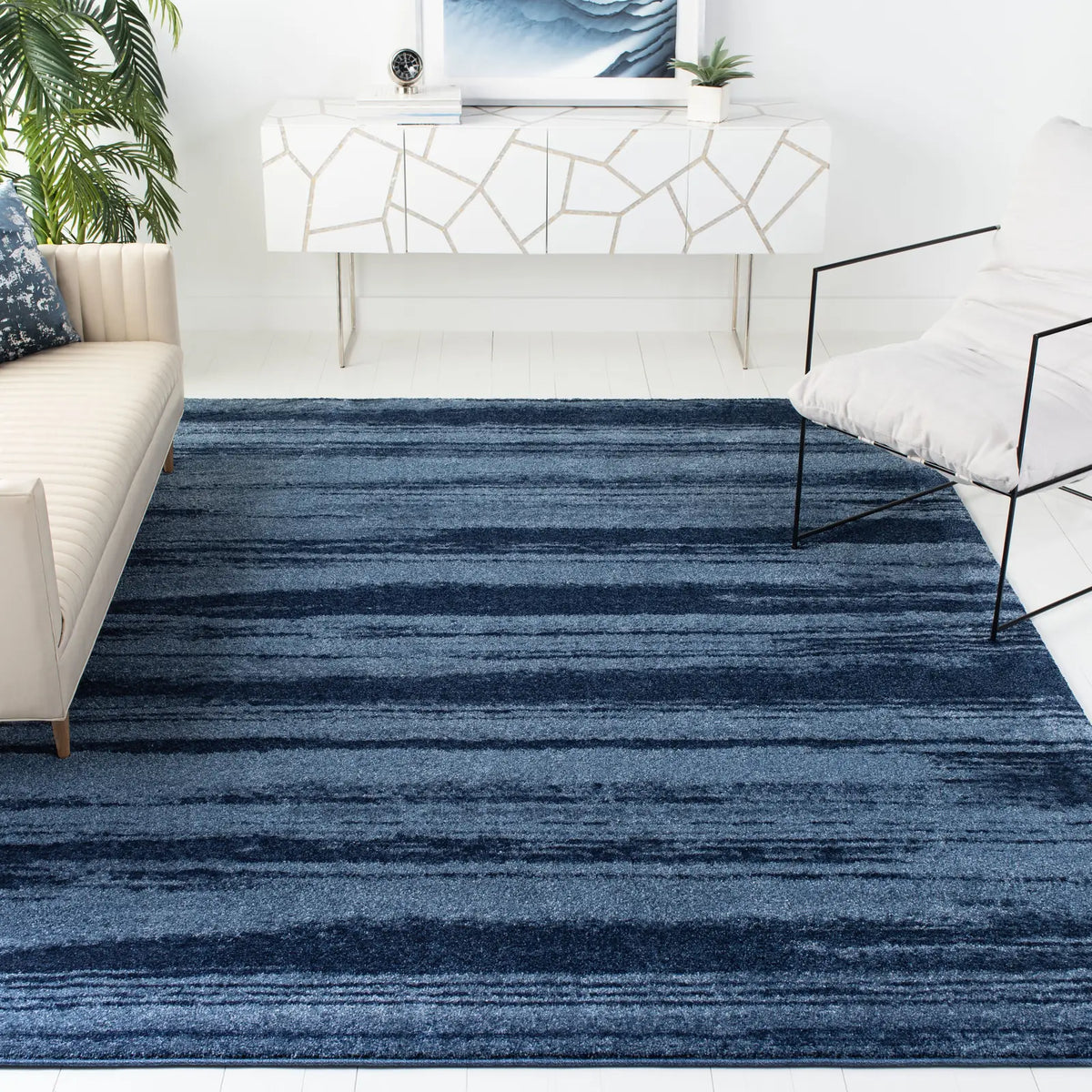Safavieh Retro 10'-0" x 14'-0" Rug in Light Blue / Blue