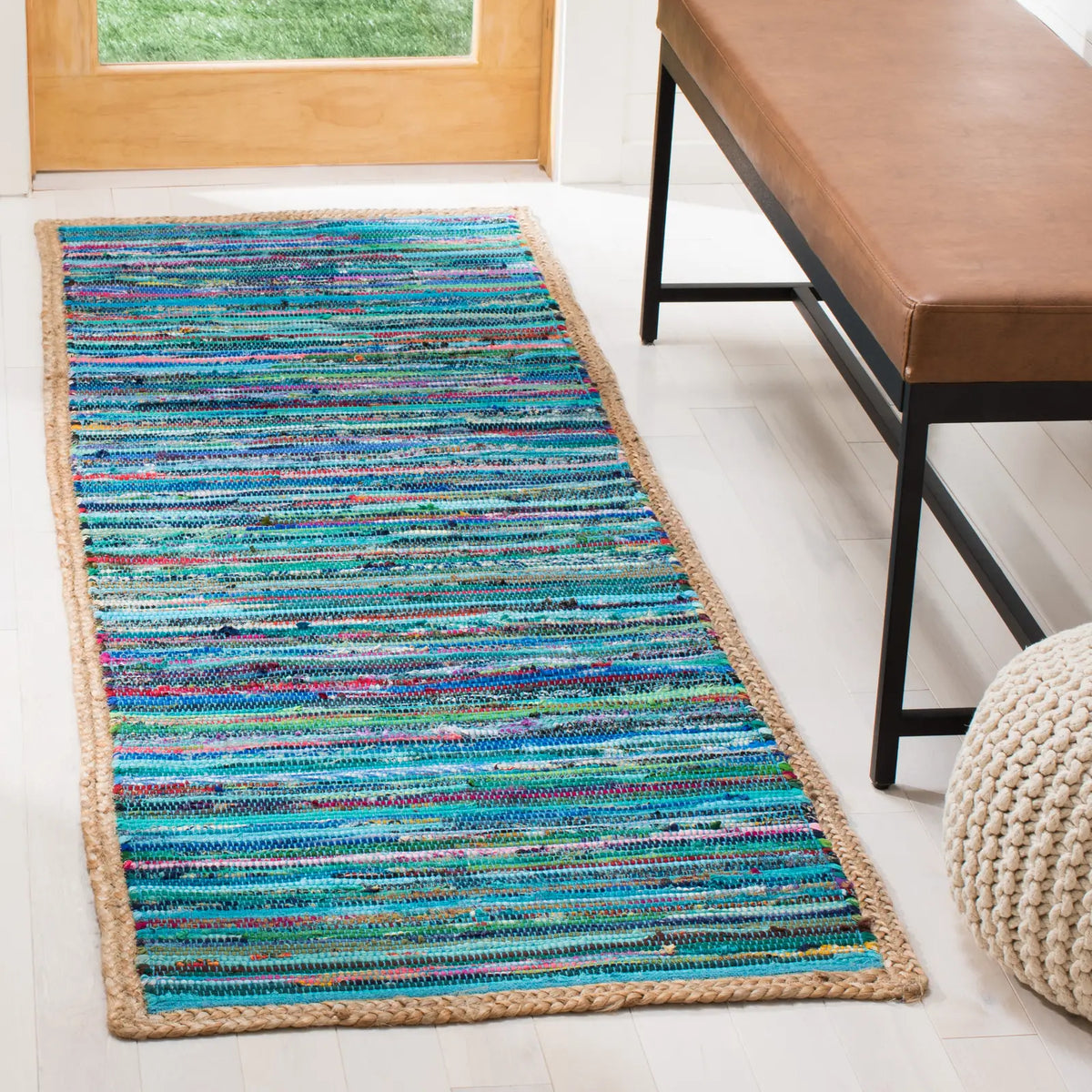 Safavieh Montauk 2'-3" x 7'-0" Rug in Green / Natural