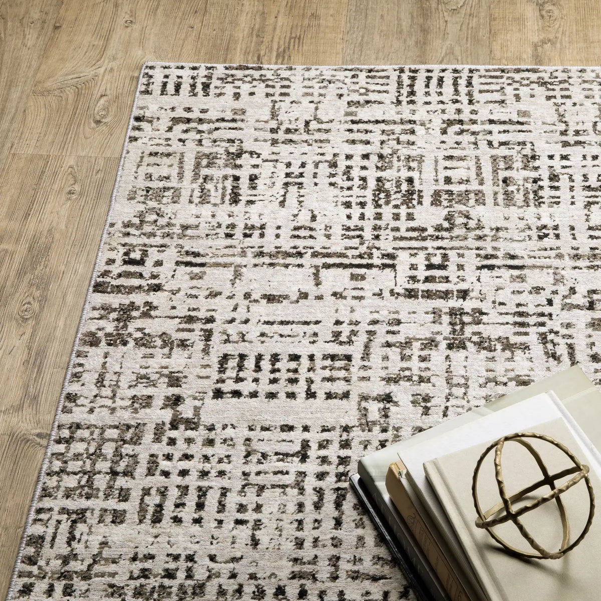 Oriental Weavers Nebulous 2060W Ivory/ Grey Rug - corner detail