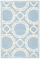 Safavieh Cambridge 4'-0" x 6'-0" Rug in Blue / Ivory