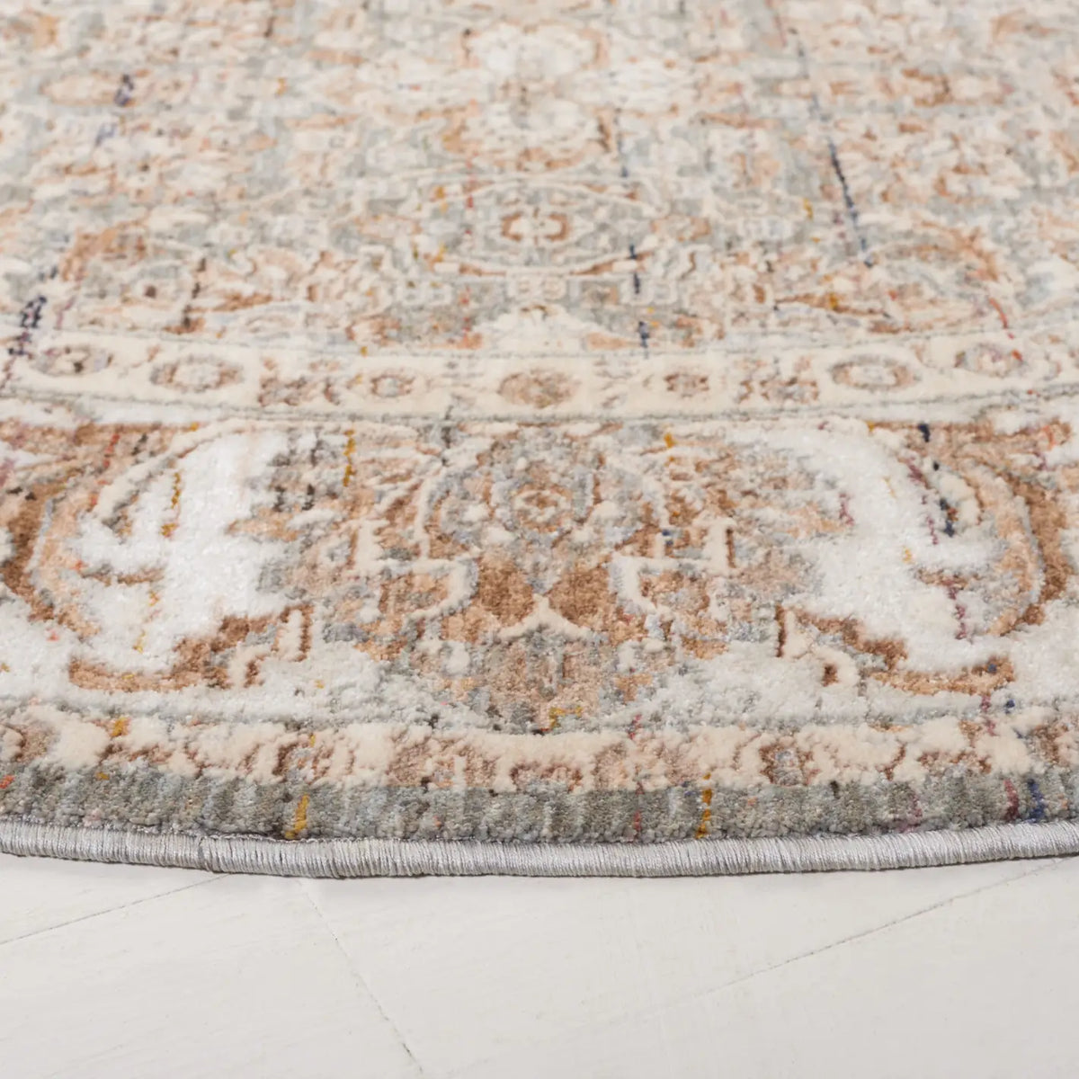 Safavieh Harlow 6'-3" x 6'-3" Rug in Ivory Grey / Sage