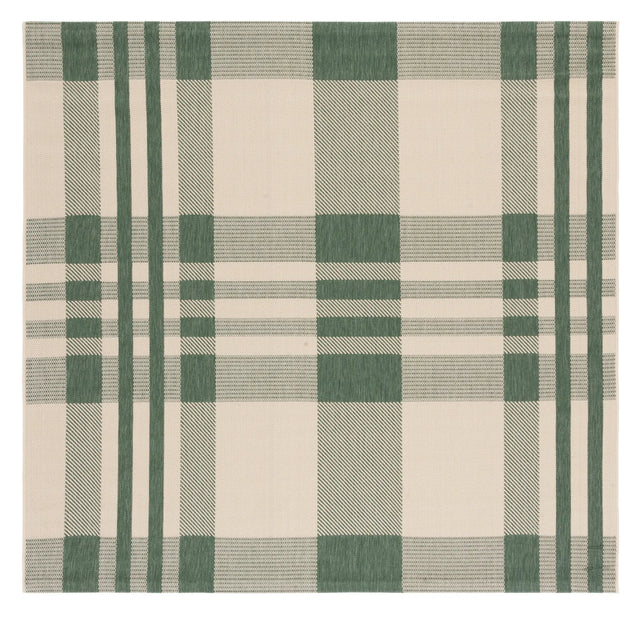 Safavieh Courtyard 6'-7" x 6'-7" Rug in Green / Beige