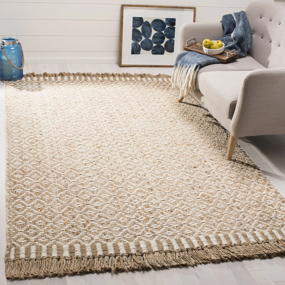 Safavieh Natural Fiber 4'-0" x 6'-0" Rug in Natural / Ivory