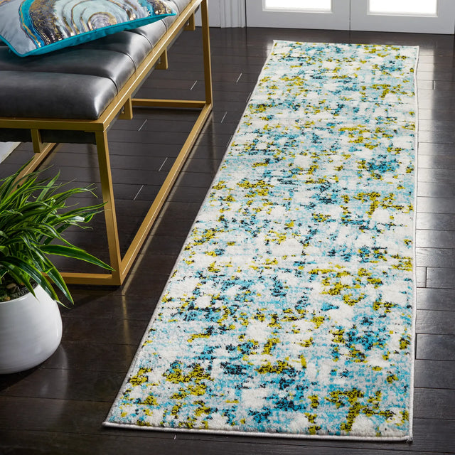 Safavieh Skyler 2'-0" x 8'-0" Rug in Teal / Green