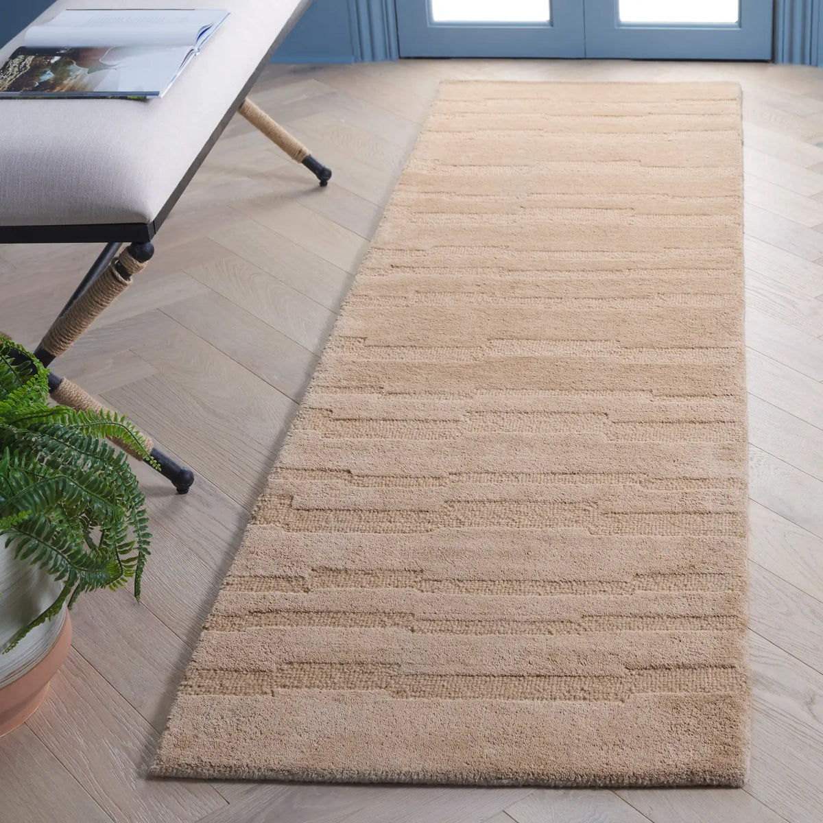 Safavieh Chatham 2'-3" x 8'-0" Rug in Taupe
