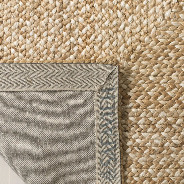Safavieh Natural Fiber 4'-0" x 6'-0" Rug in Natural / Ivory