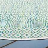 Safavieh Courtyard 5'-3" x 5'-3" Rug in Ivory / Green