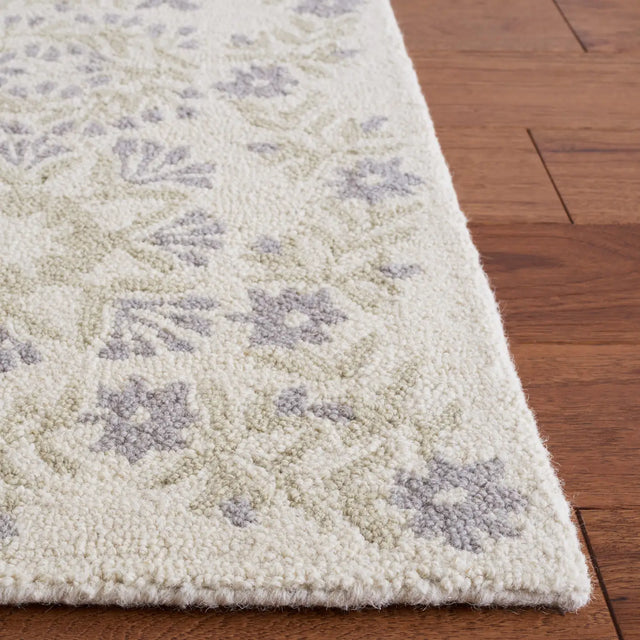 Safavieh Empire 4'-0" x 6'-0" Rug in Ivory / Beige