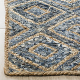 Safavieh Cape Cod 4'-0" x 6'-0" Rug in Natural / Blue