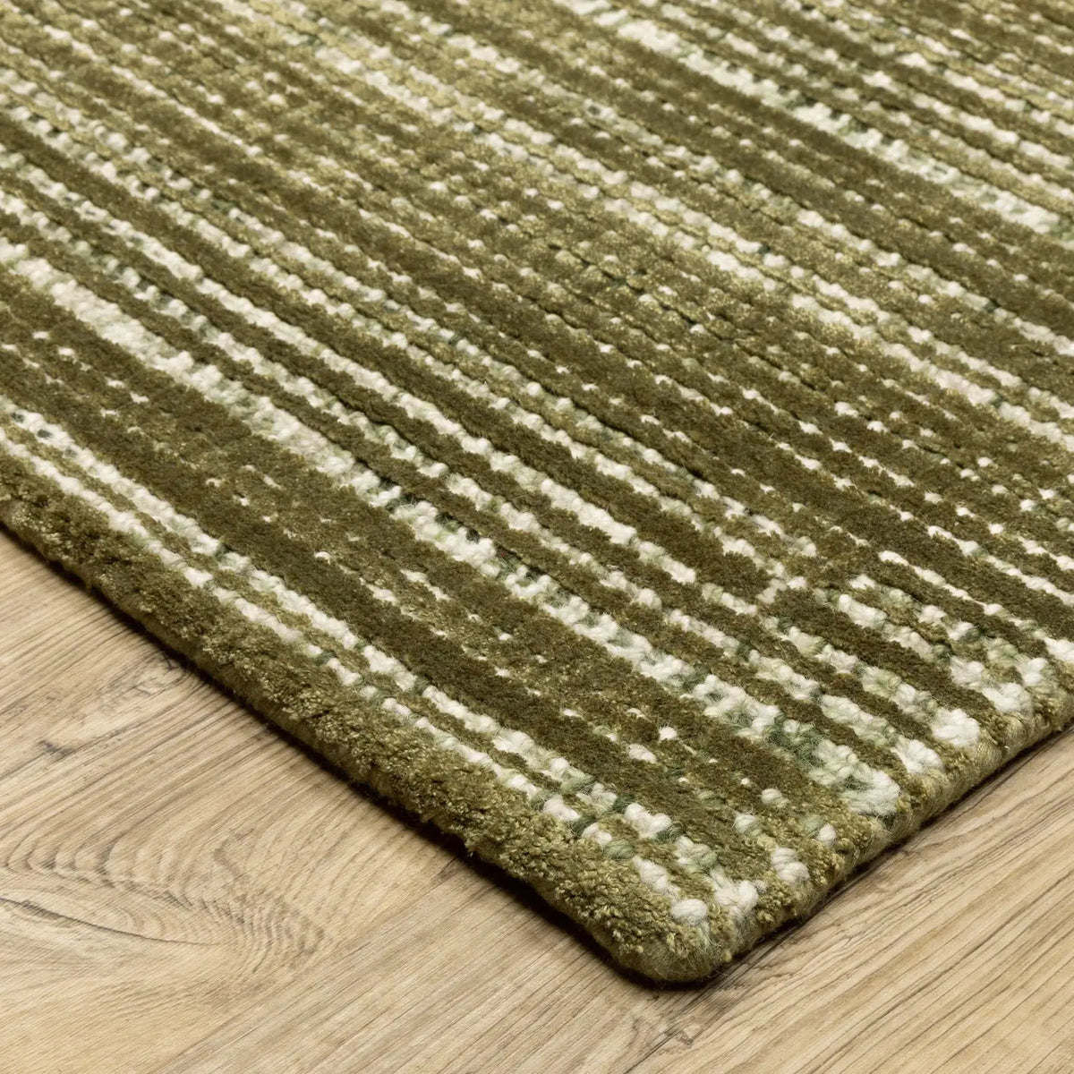 Oriental Weavers Sphinx Circa CIR07 Ivory Rugs - corner detail