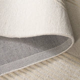 Safavieh Ebony 4'-0" x 6'-0" Rug in Ivory