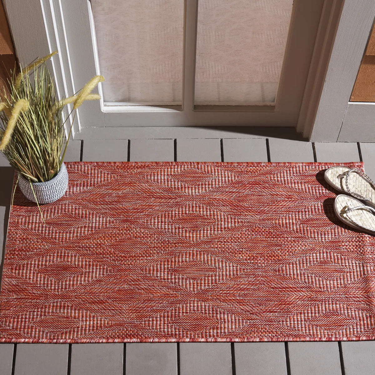 Safavieh Courtyard 2'-0" x 3'-7" Rug in Red / Red