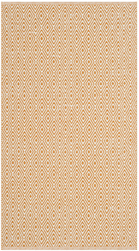 Safavieh Montauk 2'-6" x 4'-0" Rug in Ivory / Rust